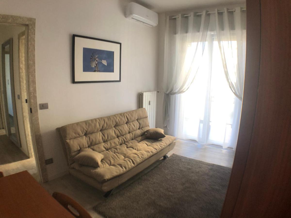 Cozyco Apartment Corsico Bagian luar foto