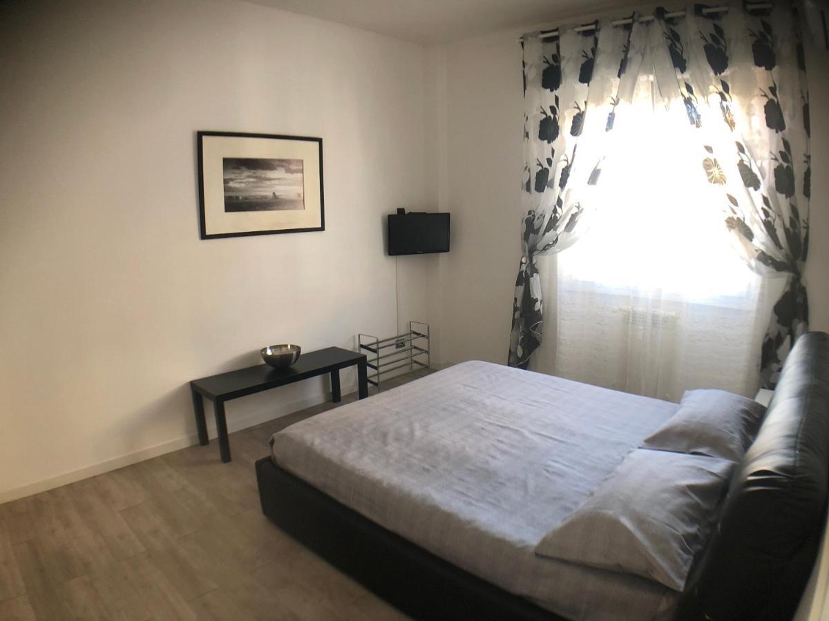 Cozyco Apartment Corsico Bagian luar foto