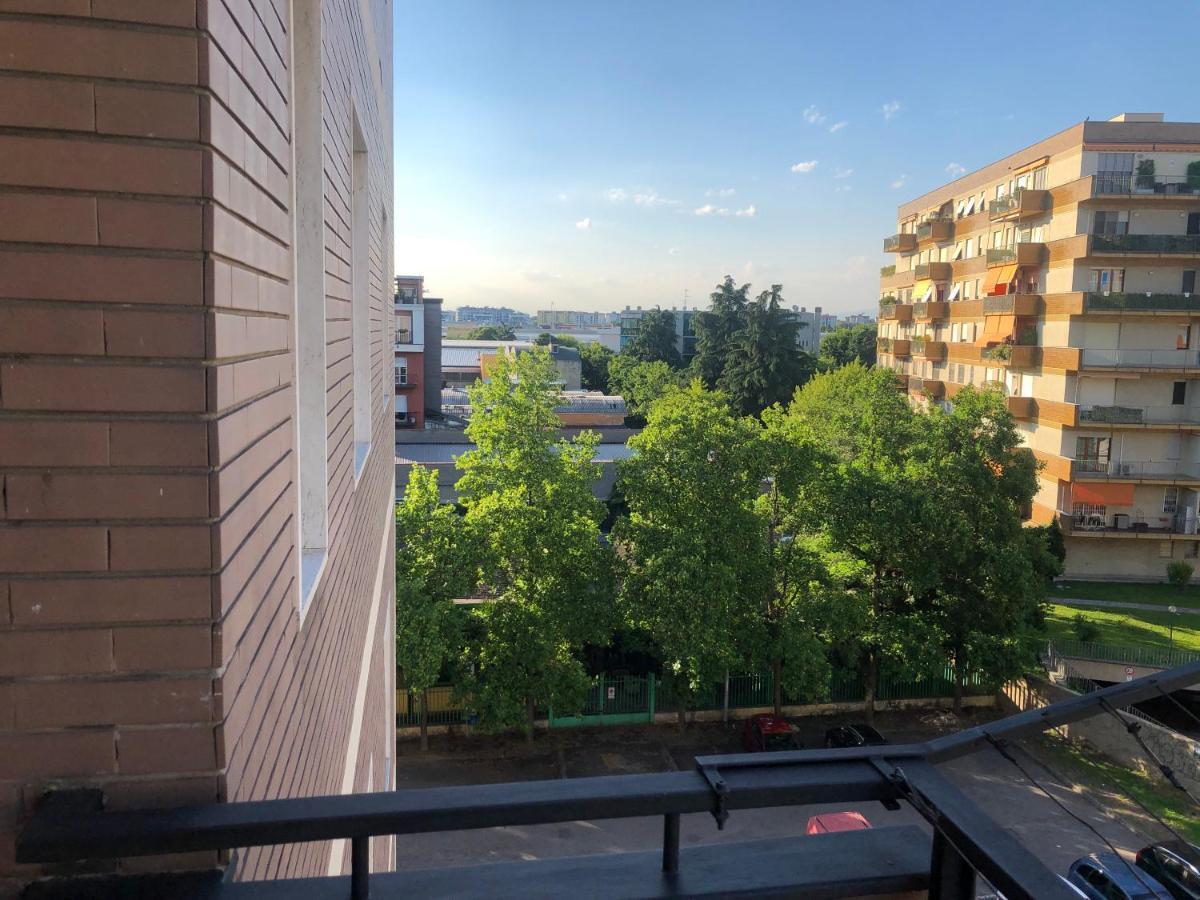 Cozyco Apartment Corsico Bagian luar foto